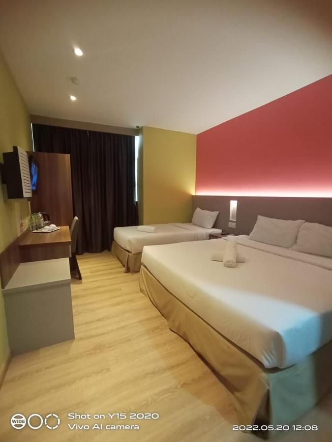 Yee Hotel Permas Jaya Johor Bahru Zewnętrze zdjęcie