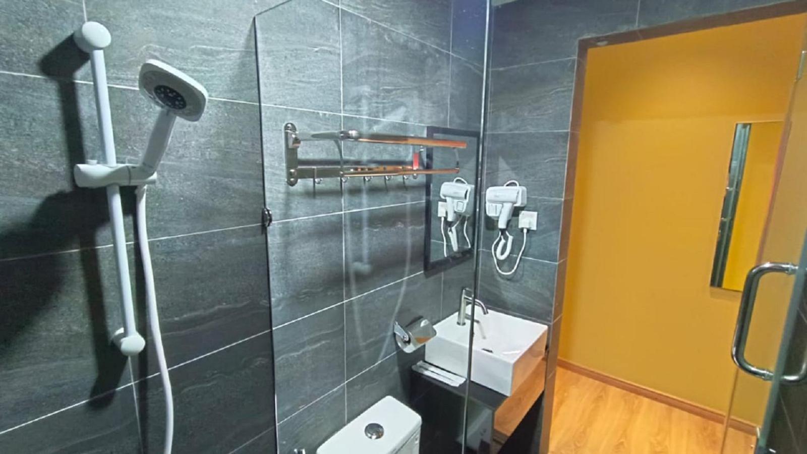 Yee Hotel Permas Jaya Johor Bahru Zewnętrze zdjęcie